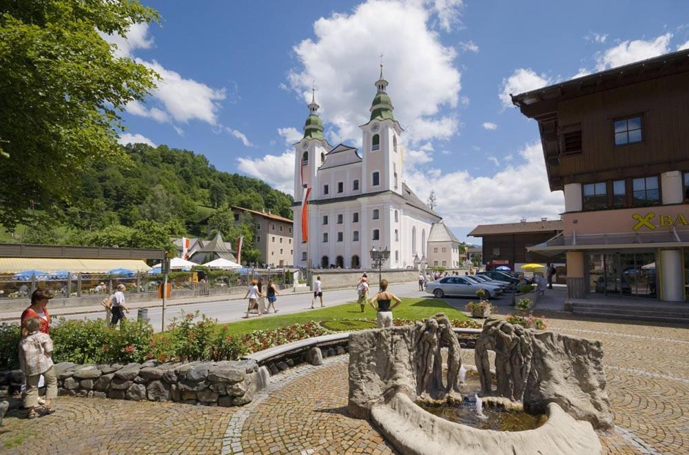 Haus M&M Apartment Brixen im Thale Luaran gambar